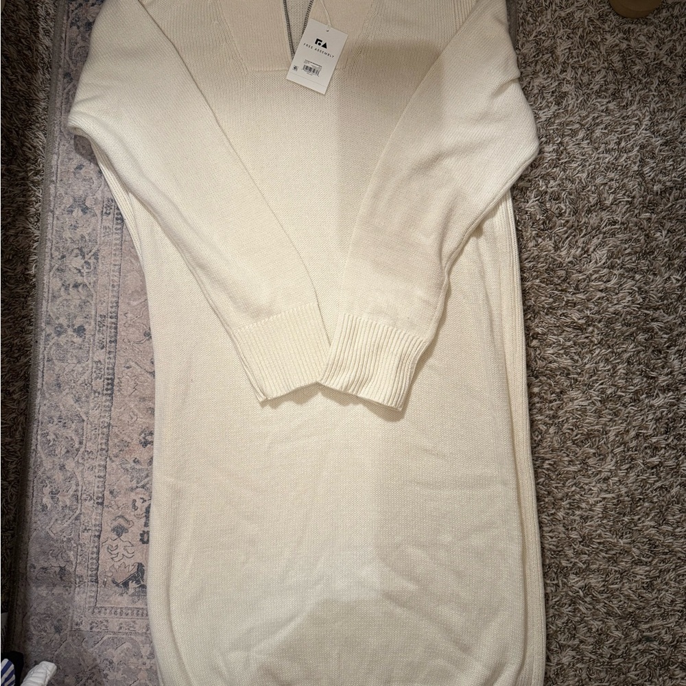 Cream V-Neck Sweater Classic Knit
